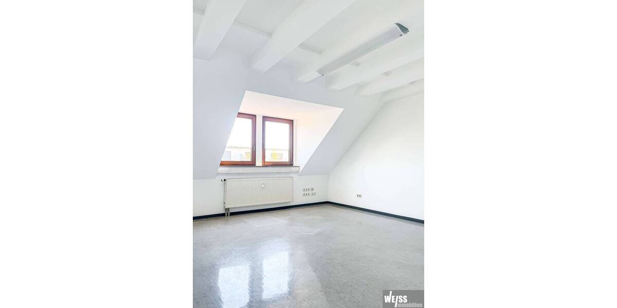 Gewerbeobjekt Würzburg Frauenland - 4 Zimmer, 125 m&sup2;, 1.000&euro; | Angebot:26346414