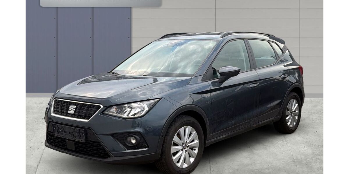 Seat Arona 89.262 km 13.790 &euro; Traunstein 83278