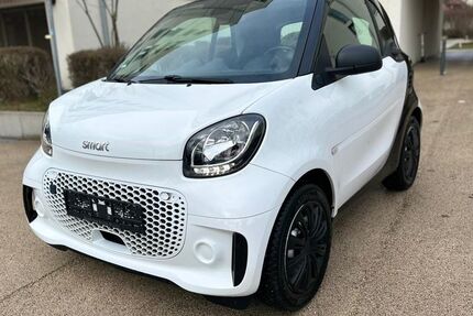 Smart ForTwo 118.000 km 6.990 € München 81671
