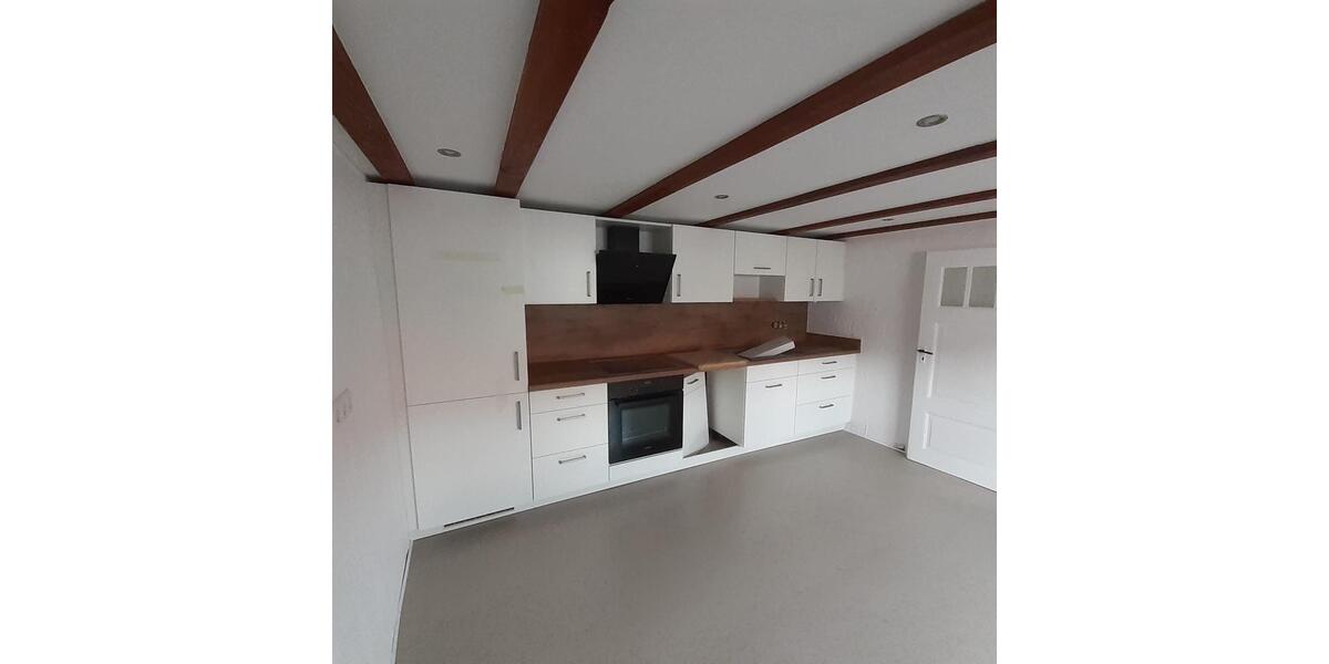 Einfamilienhaus Grebenhain - 6 Zimmer, 140 m&sup2;, 1.100&euro; | Angebot:26060652