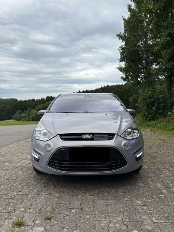 S-Max