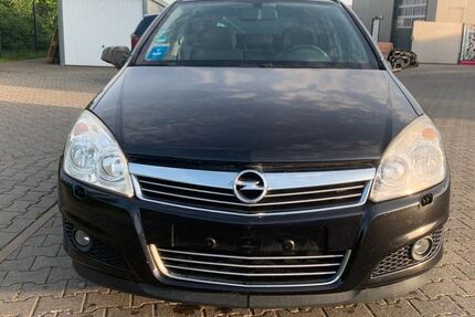 Opel Astra 220.000 km 1.200 € Kriegsfeld 67819