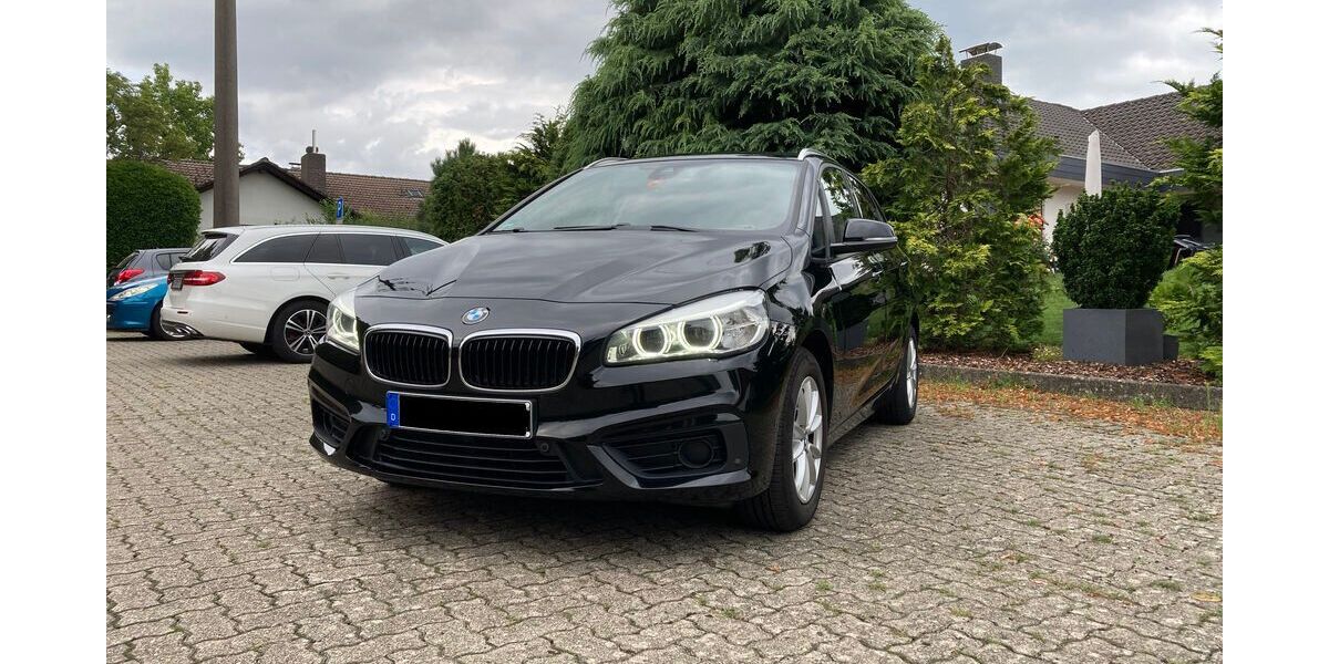 BMW 218 Active Tourer 132.000 km 8.950 &euro; Freckenfeld 76872