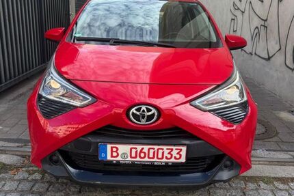 Toyota Aygo (X) 26.250 km 8.900 &euro; Berlin 10961