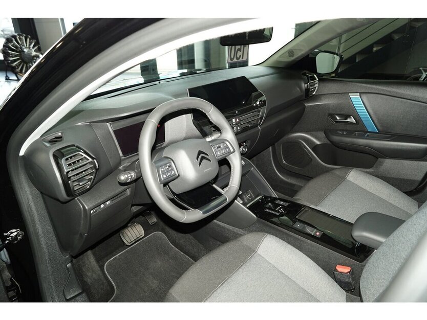 e-C4 136 Feel 50KWh CARPLAY Batteriezertifikat