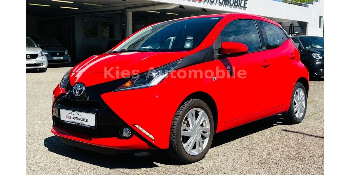 Toyota Aygo (X) 31.990 km 10.770 &euro; Norderstedt 22851