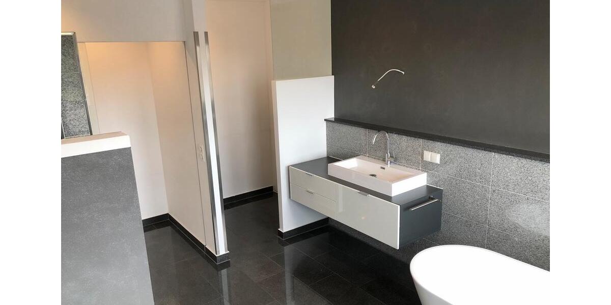 Etagenwohnung Vordorf - 3 Zimmer, 90 m&sup2;, 1.260&euro; | Angebot:26415850