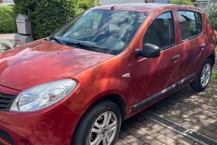 Dacia Sandero 141.860 km 950 &euro; Bischbrunn 97836