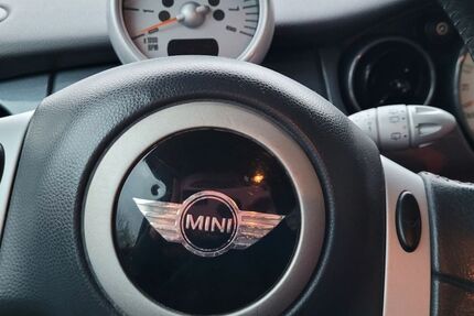 Mini ONE 199.000 km 2.550 &euro; Ratekau 23626