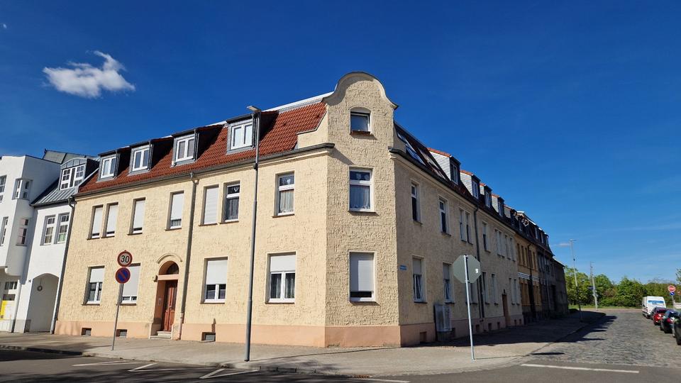 Dachgeschoßwohnung Dessau-Roßlau Brambach - 2 Zimmer, 42 m&sup2;, 250&euro; | Angebot:26368735