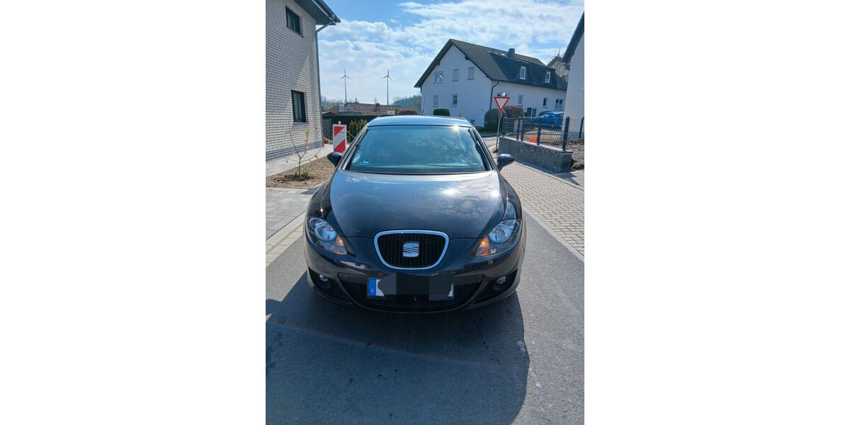 Seat Leon 214.300 km 2.650 &euro; Wenden 57482