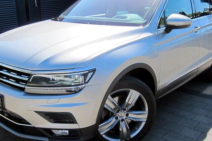 VW Tiguan 49.000 km 30.990 € Langenau-Hörvelsingen 89129