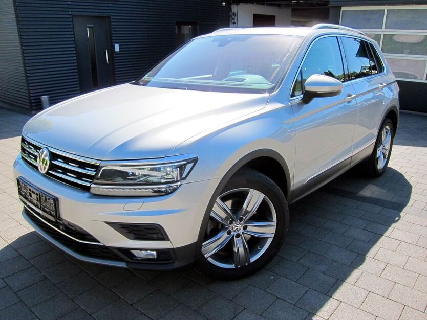 VW Tiguan 49.000 km 30.990 € Langenau-Hörvelsingen 89129