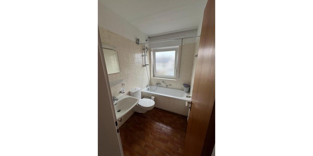 Etagenwohnung Esslingen am Neckar Brühl - 2 Zimmer, 42 m&sup2;, 850&euro; | Angebot:25513005