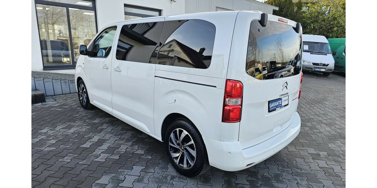 Citroen Spacetourer 2.0 Shine 8-Sitzer PANO LEDER NAVI 139.500 km 25.990 &euro; Löhne 32584