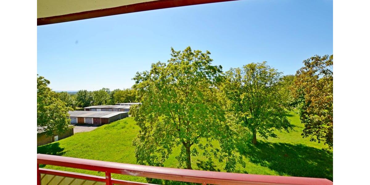 Etagenwohnung Sangerhausen - 4 Zimmer, 72 m&sup2;, 446&euro; | Angebot:26381074