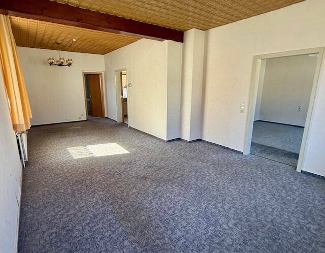 Einfamilienhaus Bad Lauterberg - 6 Zimmer, 150 m&sup2;, 105.000&euro; | Angebot:26275351