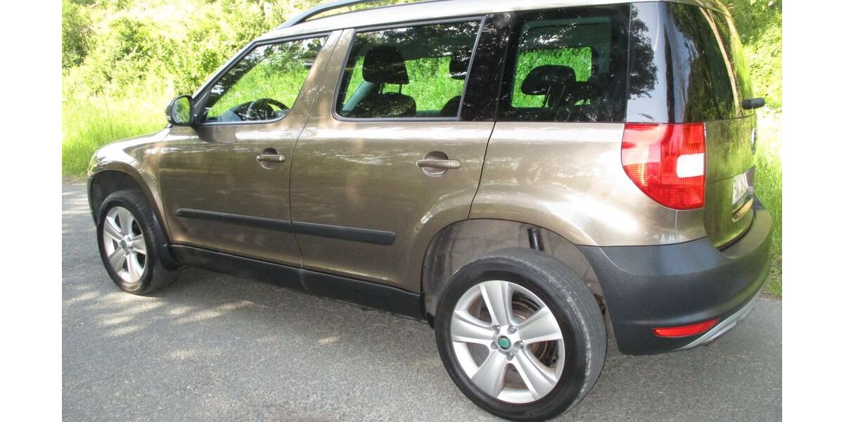 Skoda Yeti 228.860 km 3.650 &euro; Paderborn 33106