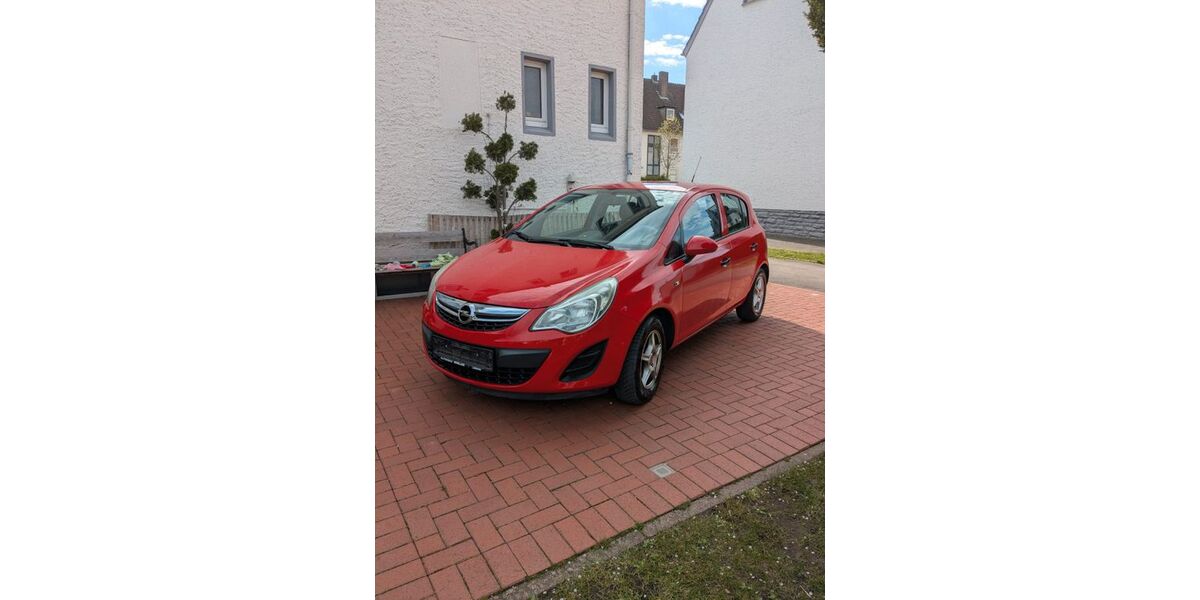 Opel Corsa 132.936 km 2.500 &euro; Lage 32791