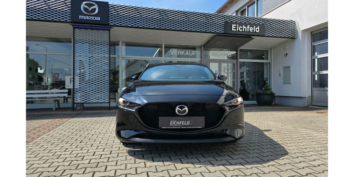 Mazda 3 8.950 km 26.480 &euro; Mühldorf 84453