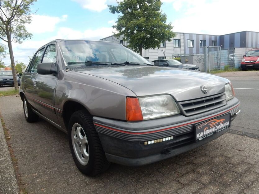 Opel Kadett 50.484 km 1.199 € Oberhausen 46047