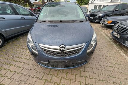 Opel Zafira 231.781 km 2.490 &euro; München 81243