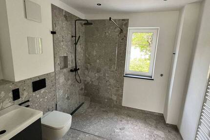 2- Zi.-EG-Wohnung mit Gartenanteil und Förderung i. H. v. € 26.500,-- 2 zimmer