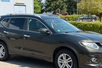 Nissan X-Trail 73.449 km 14.400 &euro; Alsdorf 52477