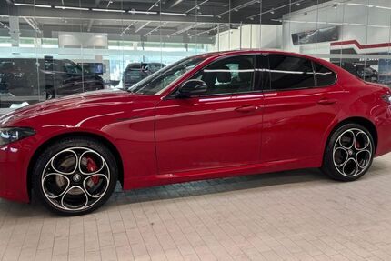 Alfa Romeo Giulia 18.324 km 37.660 € Dortmund 44145
