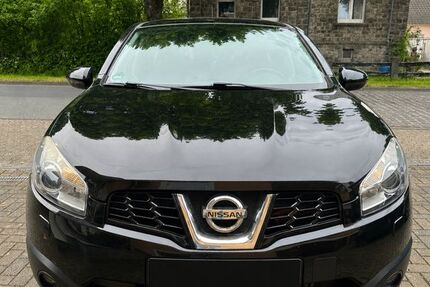 Nissan Qashqai 125.000 km 7.500 &euro; Selters 56242
