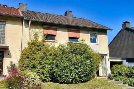 Juwel in Obercastrop ++ Doppelhaushälfte mit zwei Wohneinheiten ++ Garage ++ Garage 6 zimmer