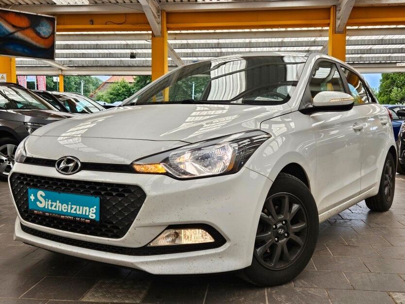 i20