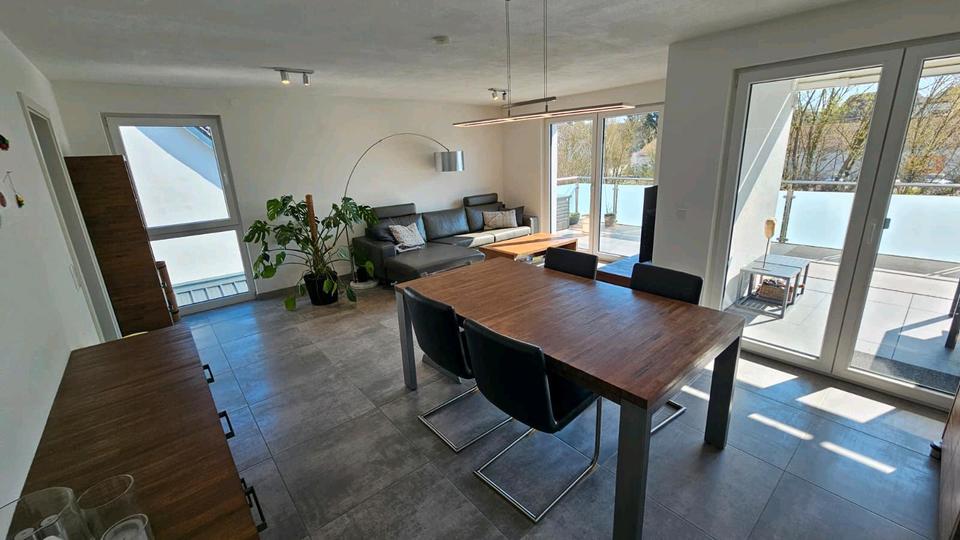 Etagenwohnung Neuenstadt am Kocher - 4.5 Zimmer, 135 m&sup2;, 1.300&euro; | Angebot:26611923