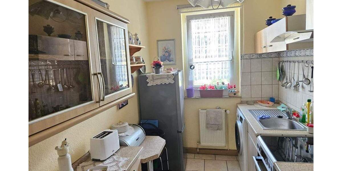 Etagenwohnung Halle Damaschkestraße - 3 Zimmer, 60 m&sup2;, 109.000&euro; | Angebot:25780029