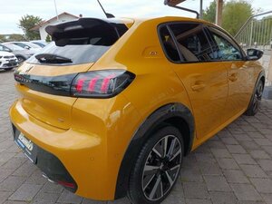 Peugeot 208 1.2 PureTech 130|GT-LINE|PANO|NAVI|RFK Allure 78.000 km 14.460 &euro; Höhenkirchen-Siegertsbrun 85635