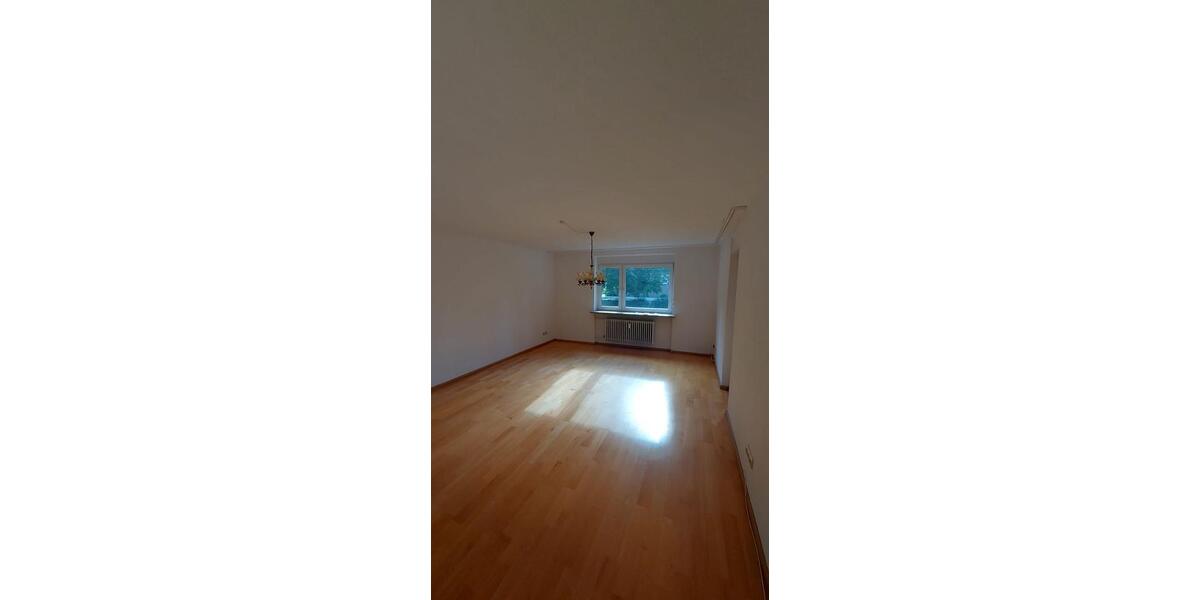 Hochparterre Braunschweig - 4 Zimmer, 99 m&sup2;, 199.000&euro; | Angebot:26884747