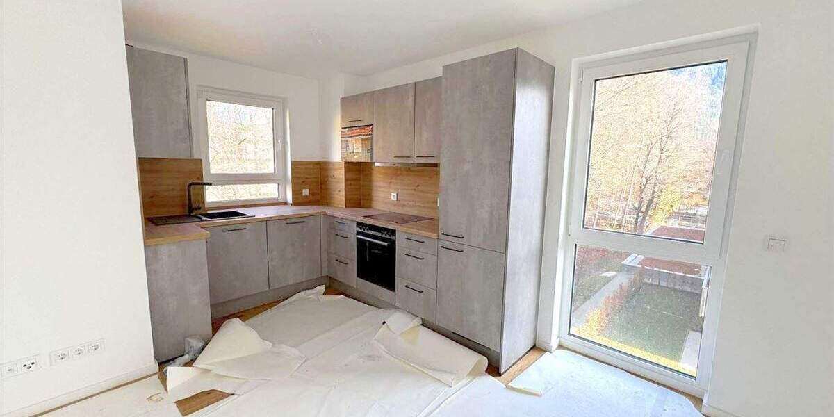 Etagenwohnung Garmisch-Partenkirchen Partenkirchen - 3 Zimmer, 79 m&sup2;, 1.760&euro; | Angebot:25703912