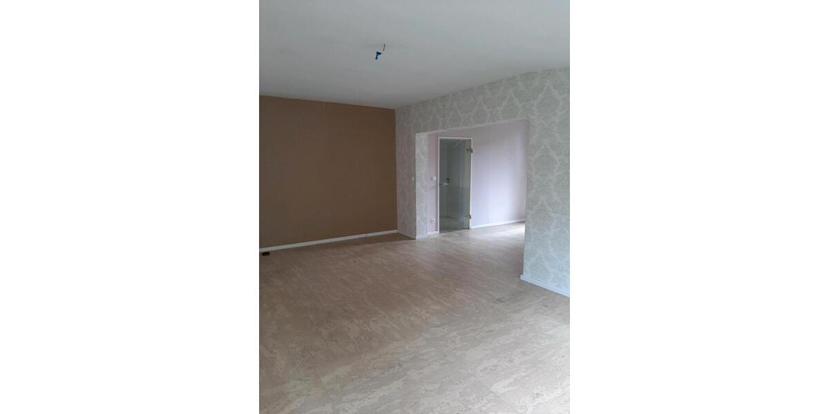 Dachgeschoßwohnung Stuhr - 3 Zimmer, 75 m&sup2;, 159.000&euro; | Angebot:26992584