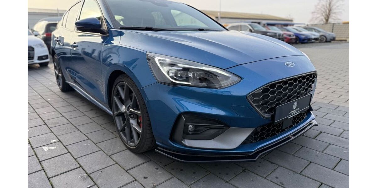 Ford Focus 65.000 km 23.490 &euro; Ilsede 31246