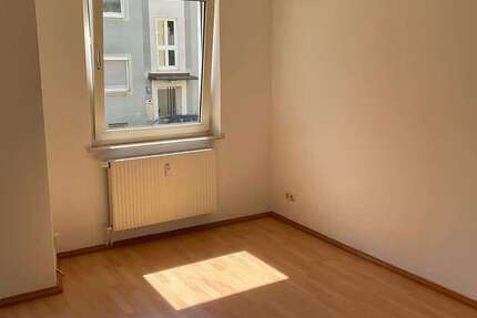 Wohnung Amberg - 2 Zimmer, 57 m&sup2;, 425&euro; | Angebot:26374494