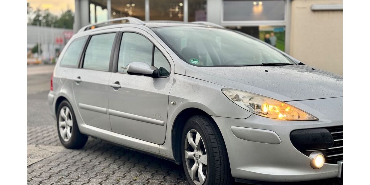 Peugeot 307 214.000 km 1.300 &euro; Bad Camberg 65520