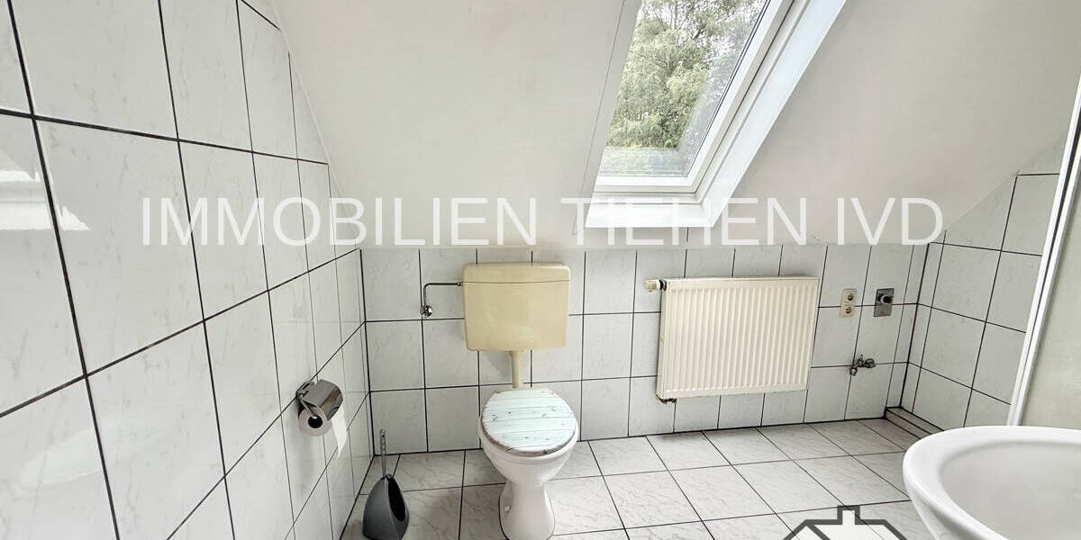 Einfamilienhaus Lähden - 8 Zimmer, 153 m&sup2;, 245.000&euro; | Angebot:24046962