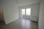 Etagenwohnung Lage - 3 Zimmer, 93 m&sup2;, 220.000&euro; | Angebot:26657743