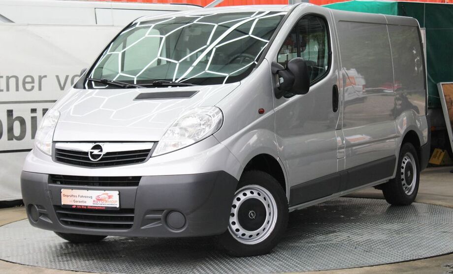 Opel Vivaro 164.000 km 9.450 € Mönchengladbach 41066