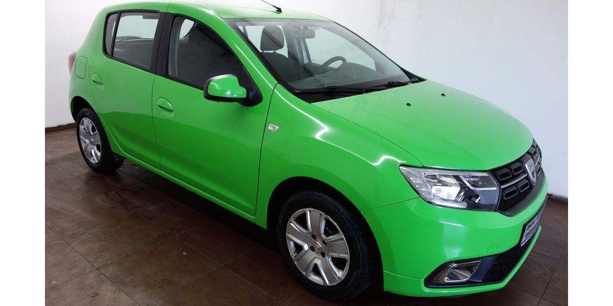 Dacia Sandero 72.000 km 8.950 &euro; Mühlacker 75417