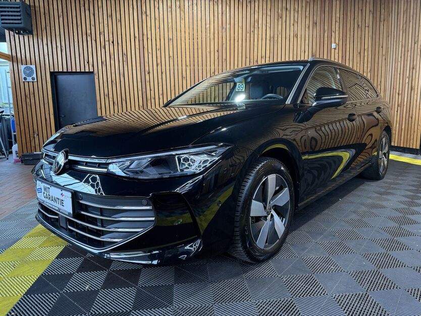 VW Passat Variant 23.625 km 33.750 € Leer 26789