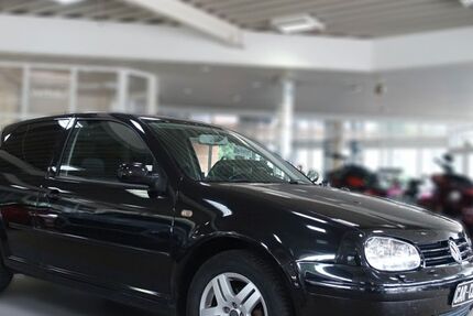 VW Golf 239.384 km 990 &euro; Stralsund 18435