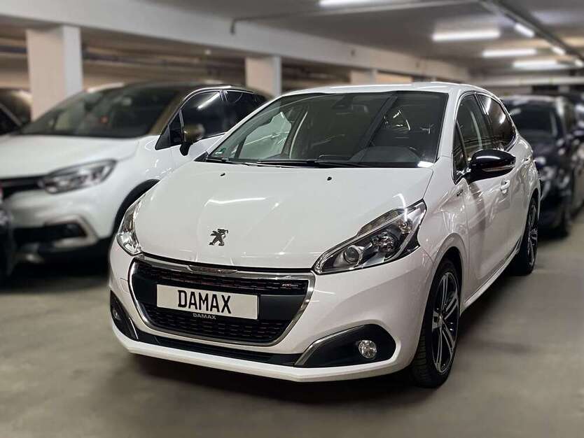 Peugeot 208 78.443 km 8.900 € Berlin 10715