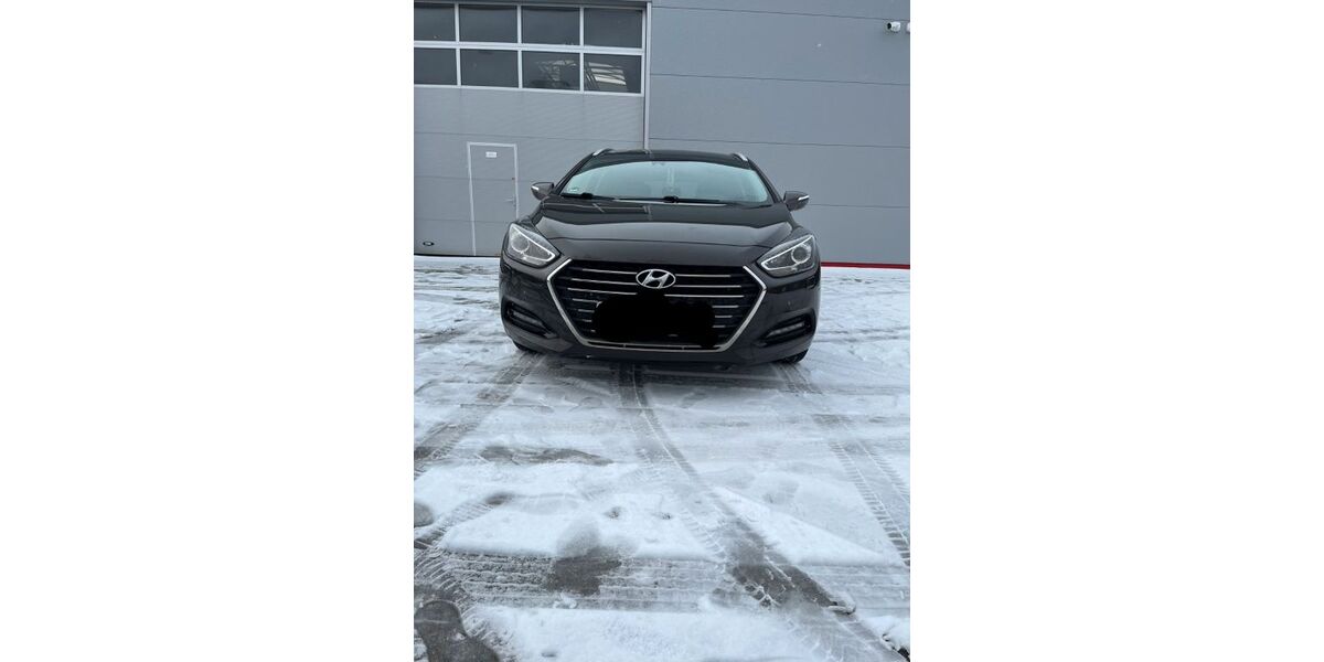 Hyundai i40 122.500 km 10.899 &euro; Hamburg 22547