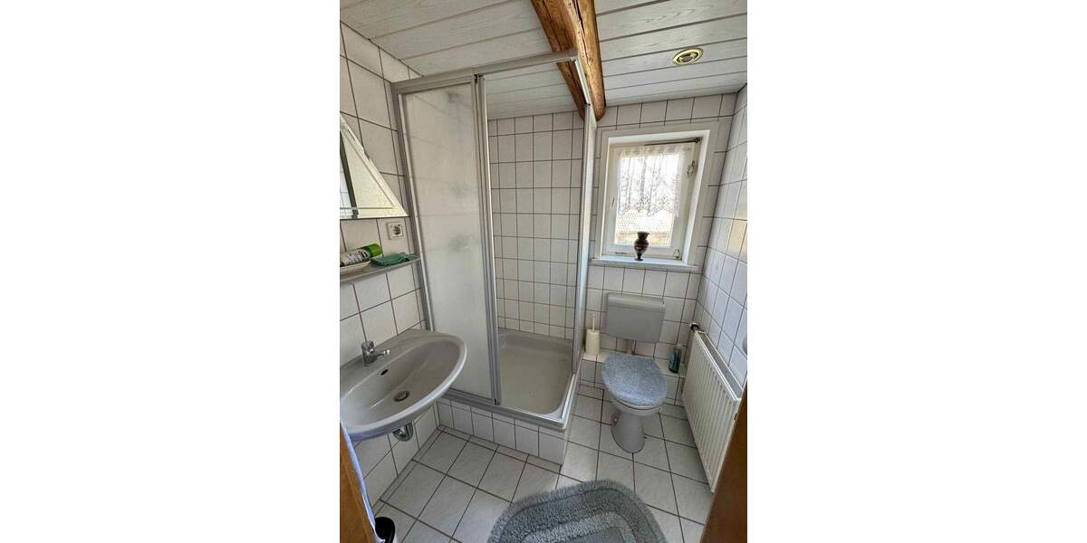 Einfamilienhaus Bad Gandersheim Gehrenrode - 8 Zimmer, 150 m&sup2;, 99.000&euro; | Angebot:25744222